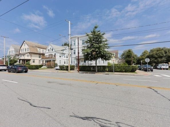 175 Belmont St, Belmont MA 02478
