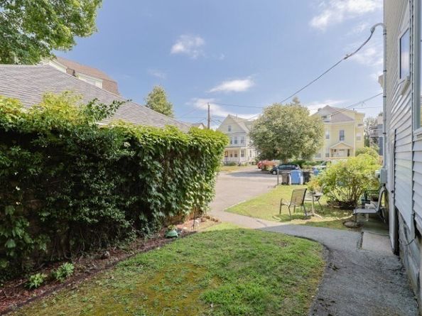 175 Belmont St, Belmont MA 02478