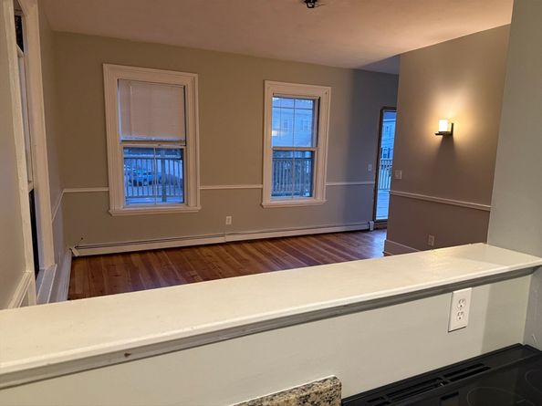 40 Crescent Ave 3, Chelsea MA 02150