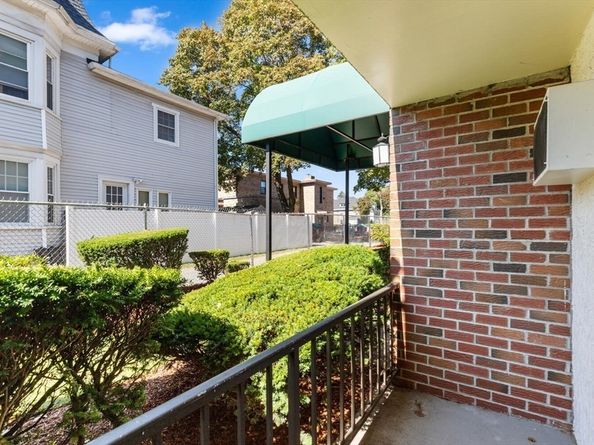 29 Harvard Ave 29, Medford MA 02155