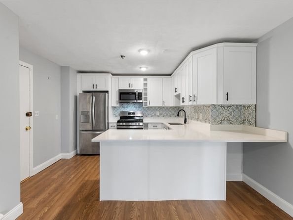 29 Harvard Ave 29, Medford MA 02155