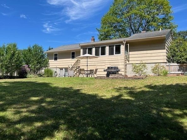 42 Mark Bradford Drive, Holden MA 01520