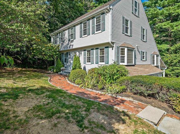 57 Carolina Trl, Marshfield MA 02050