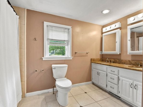 74 Vernon Street, Bridgewater MA 02324