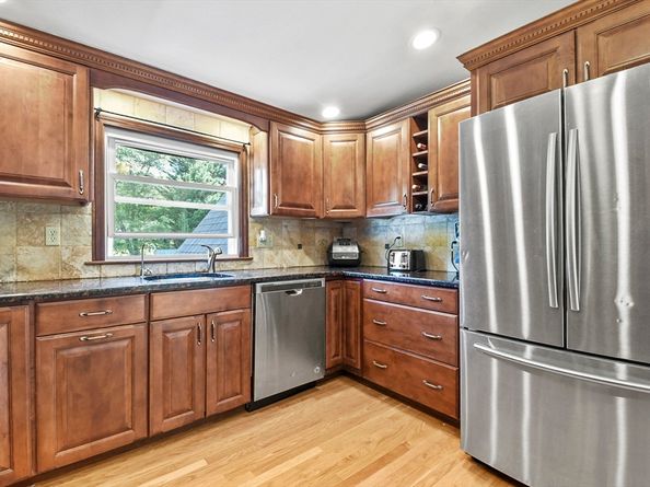 74 Vernon Street, Bridgewater MA 02324