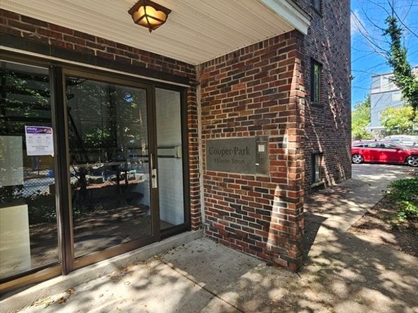 5 Centre Street 32, Cambridge MA 02139