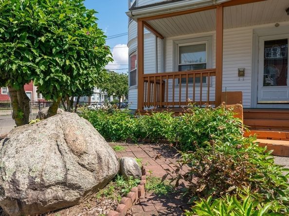 93 Franklin St, Lynn MA 01905