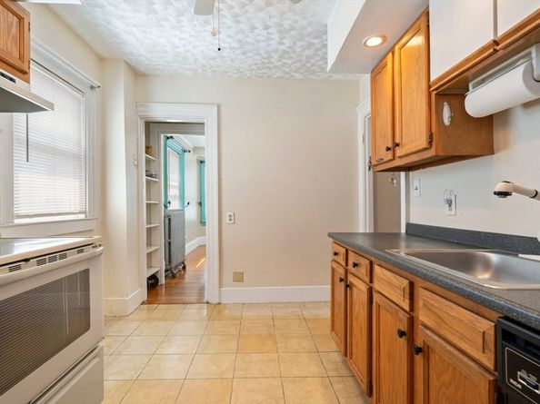 93 Franklin St, Lynn MA 01905