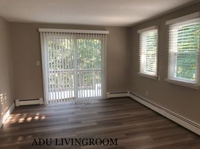 31 Hillcrest Dr, Pembroke MA 02359