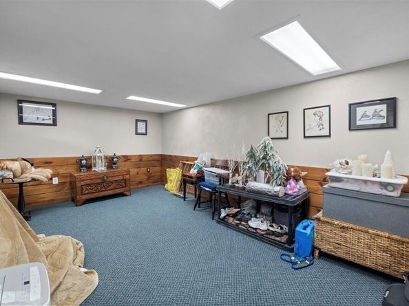31 Hillcrest Dr, Pembroke MA 02359