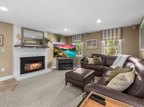 31 Hillcrest Dr, Pembroke MA 02359