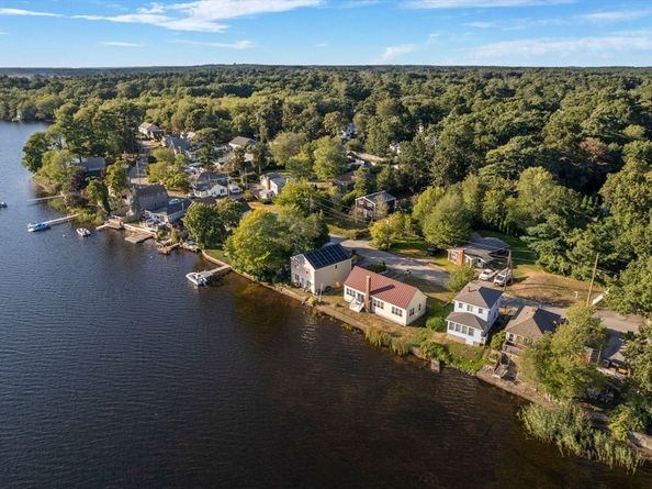 29 Ocean, Halifax MA 02338