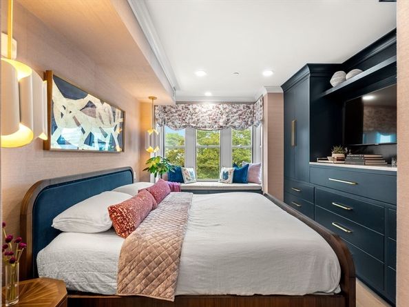202 Maverick St 302, Boston MA 02128