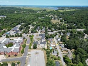 128 High St 4, Ipswich MA 01938