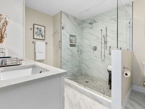 128 High St 4, Ipswich MA 01938