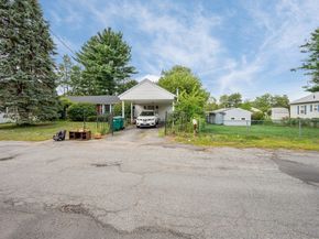 35 Bernadette St, Fitchburg MA 01420