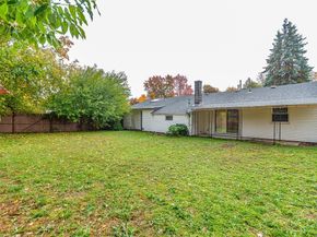 35 Bernadette St, Fitchburg MA 01420