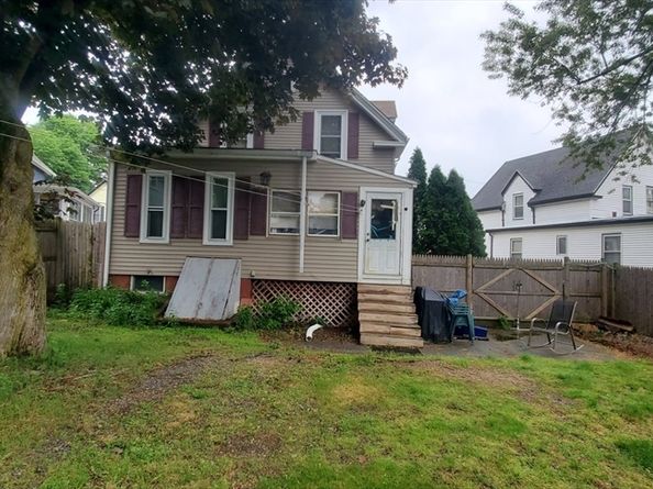 32 Clarendon Ave, Lynn MA 01902