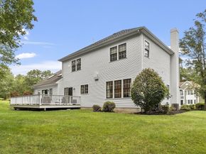 37 Stirling St, Andover MA 01810