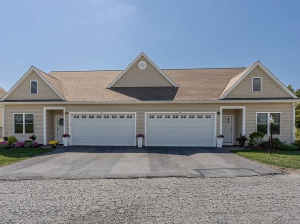 843 Ledgewood Way 843, Clinton MA 01510