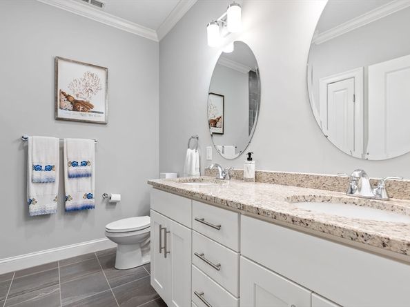 843 Ledgewood Way 843, Clinton MA 01510