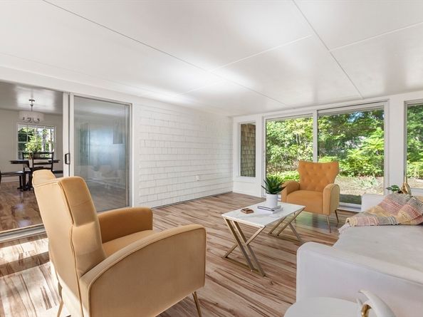 15 Neds Point, Mattapoisett MA 02739
