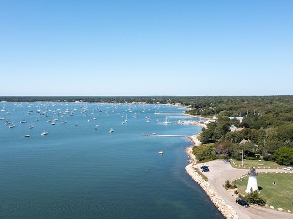 15 Neds Point, Mattapoisett MA 02739