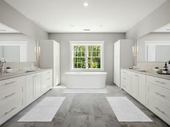 4 Kerry Lane, Hingham MA 02043