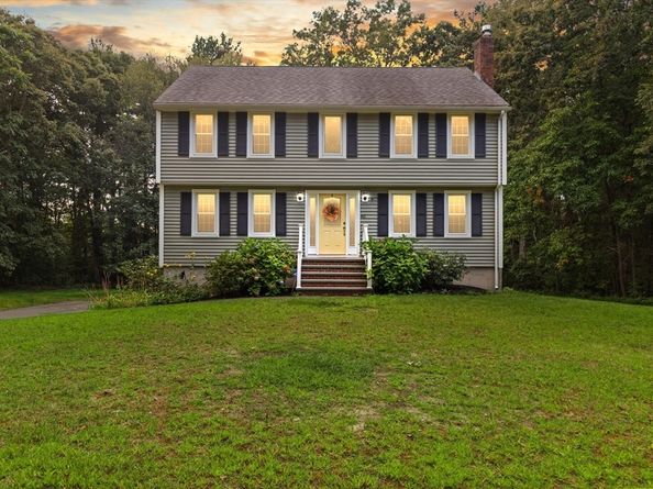 40 Agostino Dr, Wilmington MA 01887