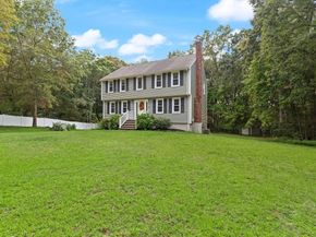 40 Agostino Dr, Wilmington MA 01887
