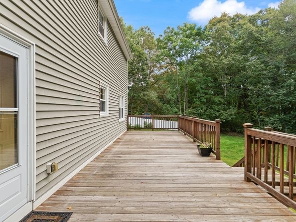 40 Agostino Dr, Wilmington MA 01887