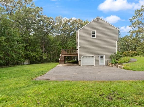 40 Agostino Dr, Wilmington MA 01887