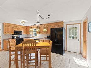 40 Agostino Dr, Wilmington MA 01887