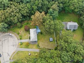 40 Agostino Dr, Wilmington MA 01887