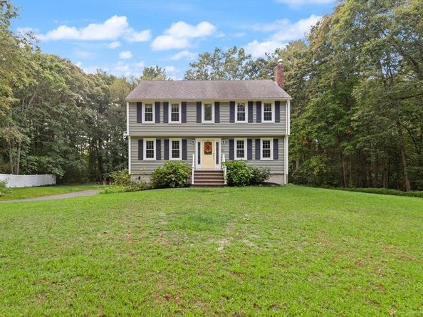 40 Agostino Dr, Wilmington MA 01887