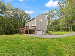 40 Agostino Dr, Wilmington MA 01887