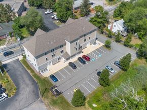 15 Church St 302, Wilmington MA 01887