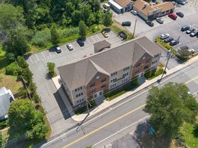 15 Church St 302, Wilmington MA 01887