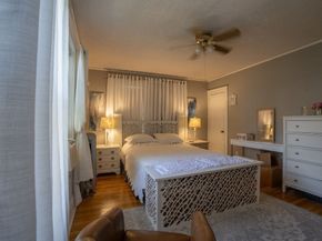 352 Charles River Rd 352, Watertown MA 02472