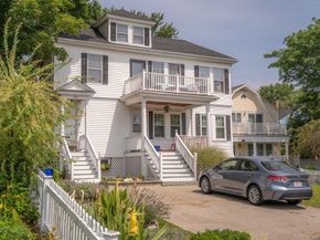 352 Charles River Rd 352, Watertown MA 02472