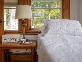 352 Charles River Rd 352, Watertown MA 02472