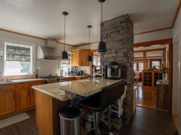 352 Charles River Rd 352, Watertown MA 02472