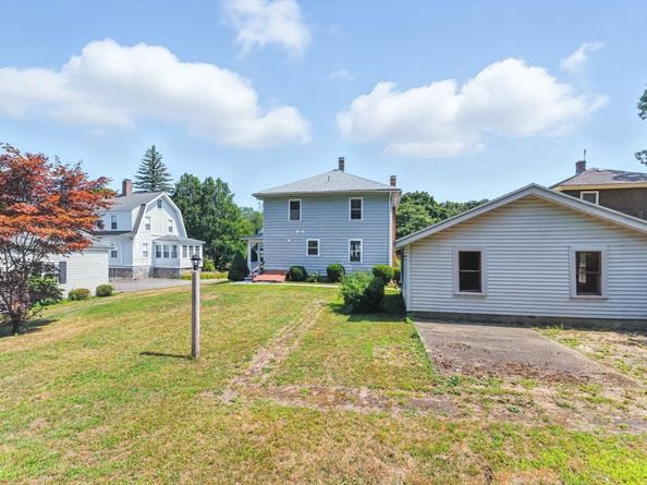 104 Lincoln Street, Hudson MA 01749