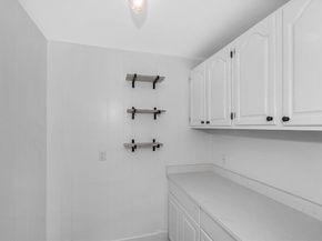 21 Crest Ave, Chelsea MA 02150