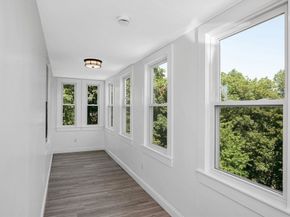 21 Crest Ave, Chelsea MA 02150