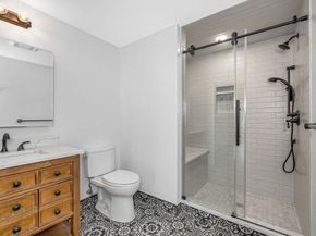 21 Crest Ave, Chelsea MA 02150