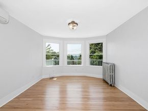 21 Crest Ave, Chelsea MA 02150