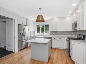 21 Crest Ave, Chelsea MA 02150