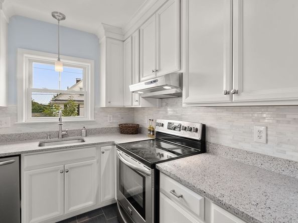 289 Waverley Avenue 2, Watertown MA 02472