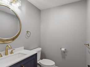 17 Coal Kiln Rd, Princeton MA 01541